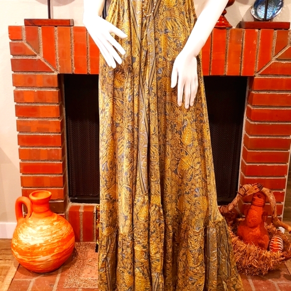 Karma Highway Beautiful Silky Bohemian Maxi Dress OS NWT - Picture 3 of 9